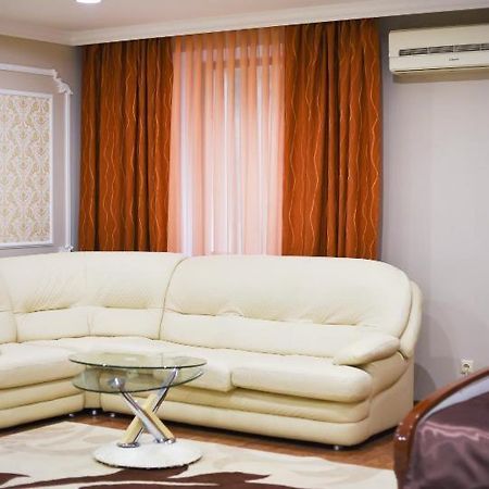 Sky Luxe Hotel أستانا المظهر الخارجي الصورة