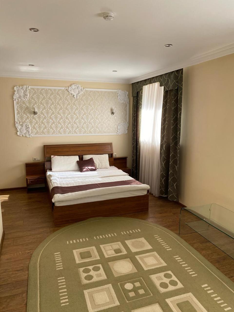 Sky Luxe Hotel أستانا المظهر الخارجي الصورة