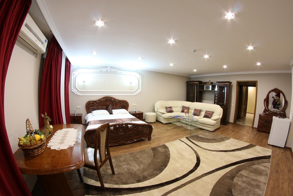 Sky Luxe Hotel أستانا المظهر الخارجي الصورة